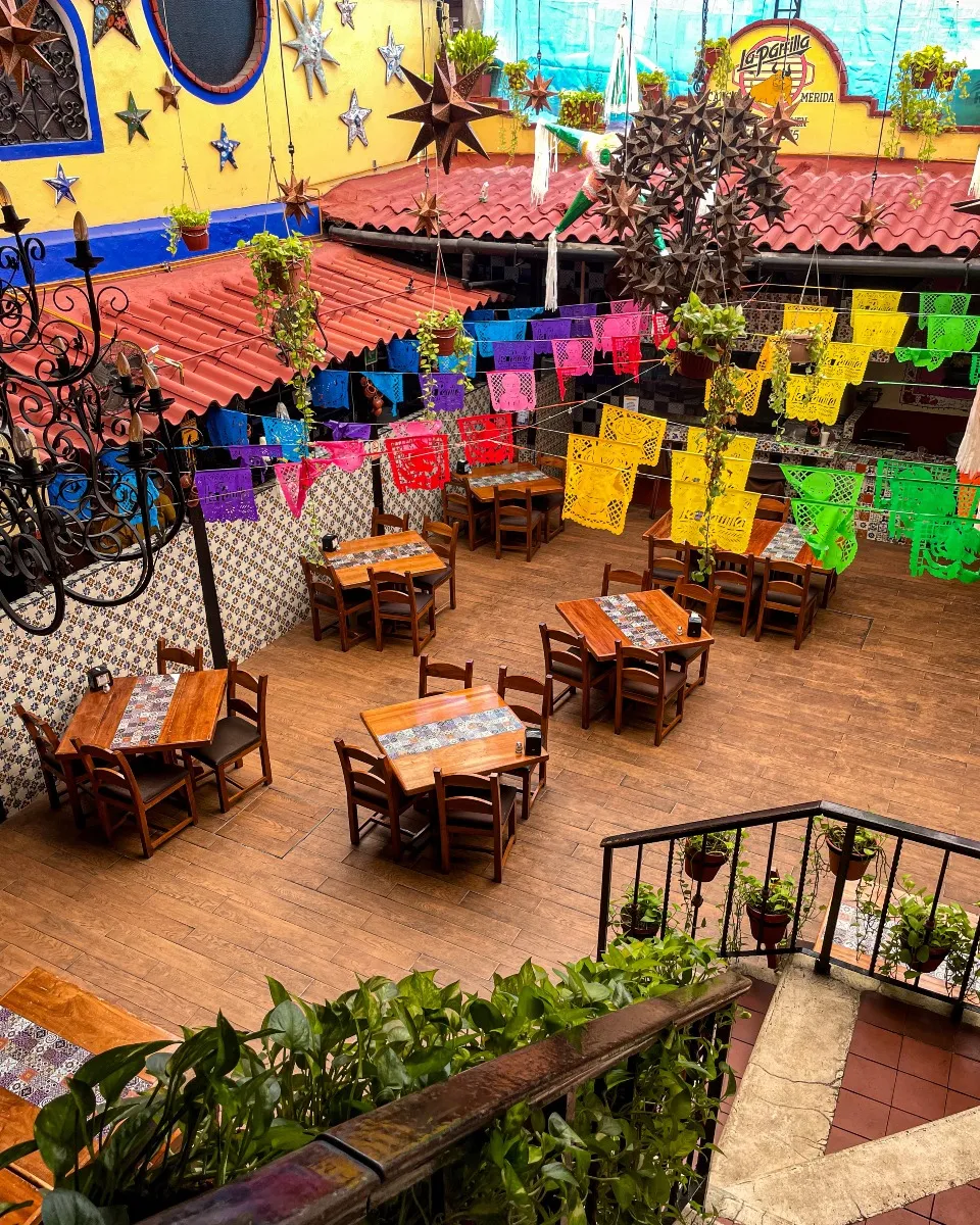 Interior del restaurante la parrilla en cancun