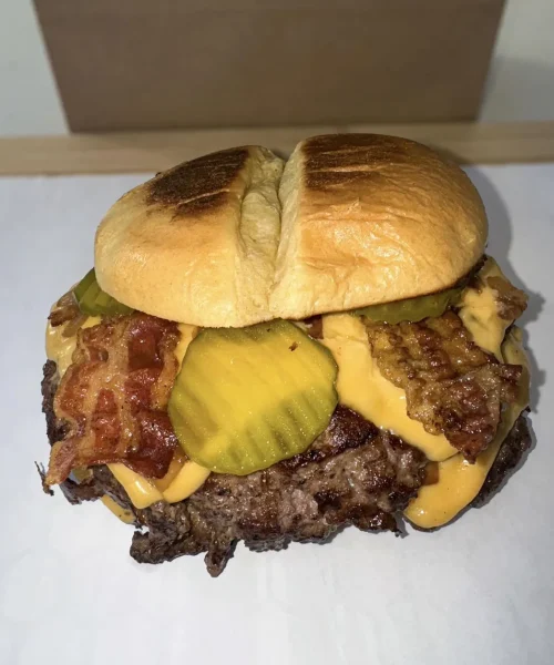Cheeseburger en Arta Carne Playa del Carmen