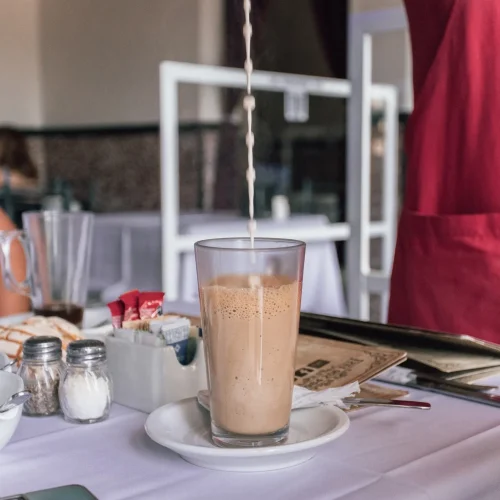 Café lechero veracruzano en Playa del Carmen