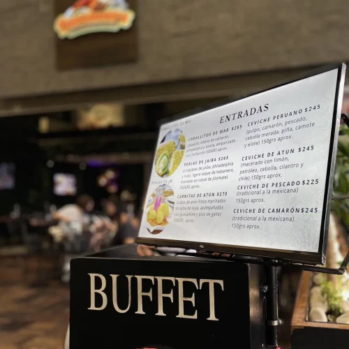 Buffet de mariscos en plaza angelopolis