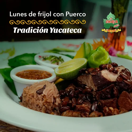 platillo de frijol con puerco una comida tradicional en Mérida