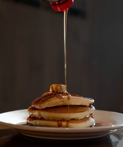 Hot cakes del buffet de desayunos del restaurante ipanemas grill playa del carmen
