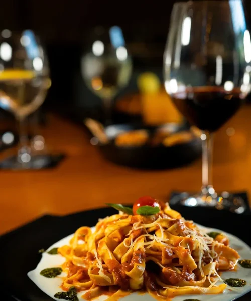 pastas italianas en el buffet divina carne cancun