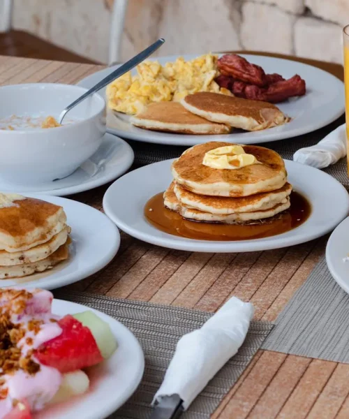 Platillos del buffet la ceiba