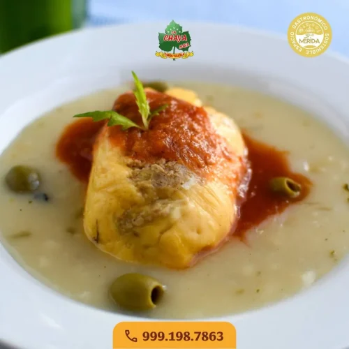 Queso relleno platillo yucateco gourmet