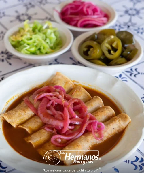 restaurante de tacoso de cochinita pibil en xalapa taqueria los hermanos paco y luis