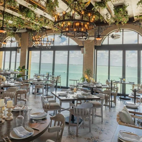 restaurante italiano en cancun con vista al mar