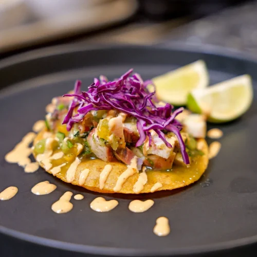 tostadas de mariscos en ipanemas grill playa del carmen